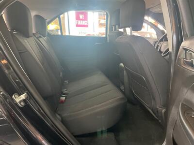 2015 Chevrolet Equinox LS   - Photo 19 - Hamilton, OH 45015