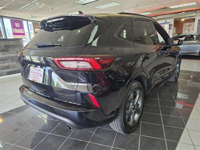 2023 Ford Escape ST-Line   - Photo 4 - Hamilton, OH 45015