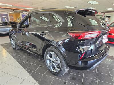 2023 Ford Escape ST-Line   - Photo 6 - Hamilton, OH 45015