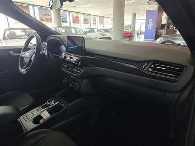 2023 Ford Escape ST-Line   - Photo 13 - Hamilton, OH 45015
