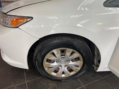 2012 Honda Civic LX 4DR SEDAN   - Photo 32 - Hamilton, OH 45015