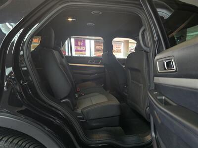 2017 Ford Explorer XLT   - Photo 21 - Hamilton, OH 45015