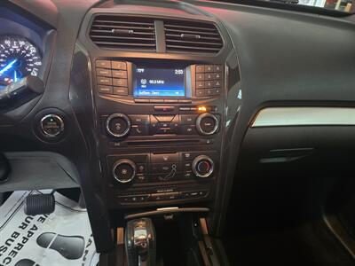 2017 Ford Explorer XLT   - Photo 36 - Hamilton, OH 45015