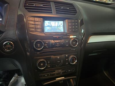 2017 Ford Explorer XLT   - Photo 31 - Hamilton, OH 45015