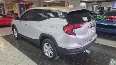 2018 GMC Terrain SLE 4DR SUV 4X4 - Photo 8 - Hamilton, OH 45015