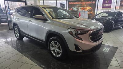 2018 GMC Terrain SLE 4DR SUV 4X4 - Photo 4 - Hamilton, OH 45015