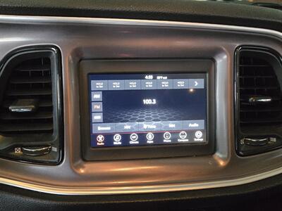 2022 Dodge Challenger SXT 2DR COUPE   - Photo 24 - Hamilton, OH 45015