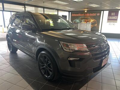 2018 Ford Explorer XLT 4DR SUV 4X4   - Photo 3 - Hamilton, OH 45015