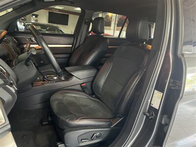 2018 Ford Explorer XLT 4DR SUV 4X4   - Photo 8 - Hamilton, OH 45015