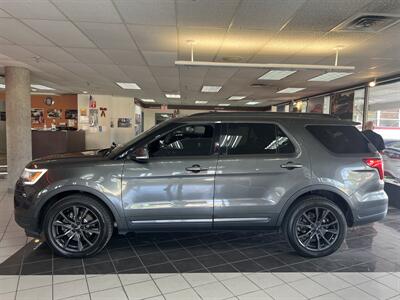 2018 Ford Explorer XLT 4DR SUV 4X4   - Photo 2 - Hamilton, OH 45015