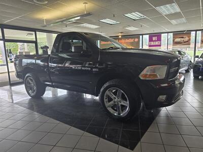 2012 RAM 1500 Express 2DR REGULAR CAB 4X4   - Photo 3 - Hamilton, OH 45015
