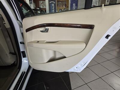 2013 Volvo S80 T6 4DR SEDAN AWD - Photo 16 - Hamilton, OH 45015