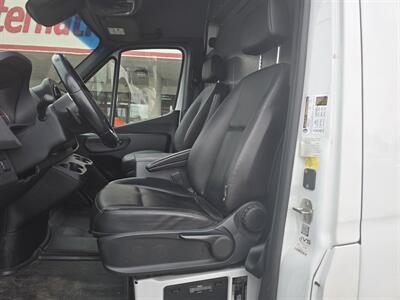 2021 FREIGHTLINER SPRINTER 2500 3DR CARGO VAN   - Photo 9 - Hamilton, OH 45015