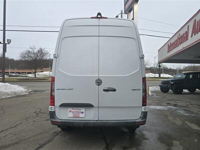 2021 FREIGHTLINER SPRINTER 2500 3DR CARGO VAN   - Photo 5 - Hamilton, OH 45015