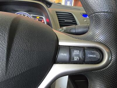 2009 Honda Civic LX 4DR SEDAN   - Photo 21 - Hamilton, OH 45015