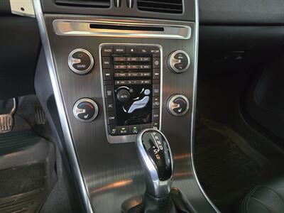 2015 Volvo XC60 T5 Drive-E Premier 4DR WAGON - Photo 26 - Hamilton, OH 45015