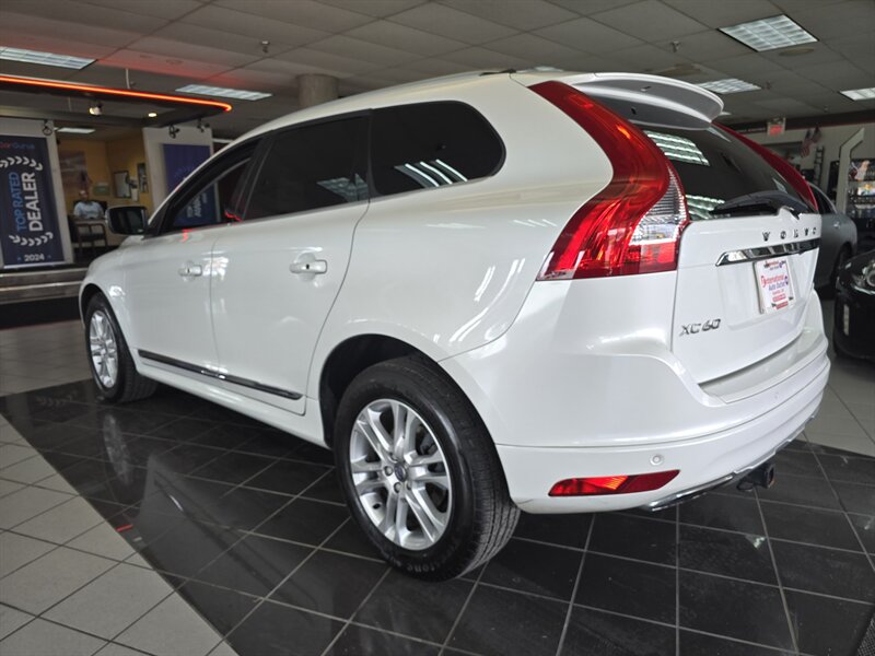 2015 Volvo XC60 T5 Drive-E Premier 4DR WAGON - Photo 6 - Hamilton, OH 45015