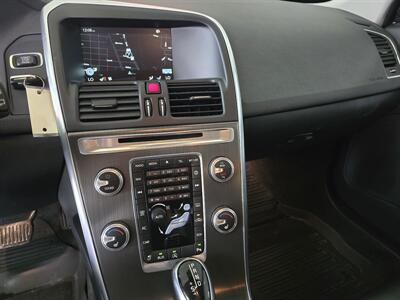 2015 Volvo XC60 T5 Drive-E Premier 4DR WAGON - Photo 24 - Hamilton, OH 45015