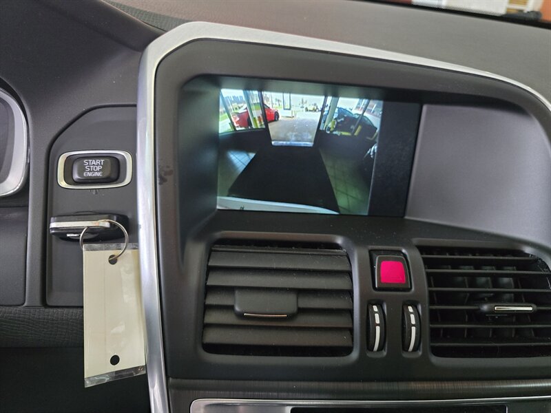 2015 Volvo XC60 T5 Drive-E Premier 4DR WAGON - Photo 21 - Hamilton, OH 45015