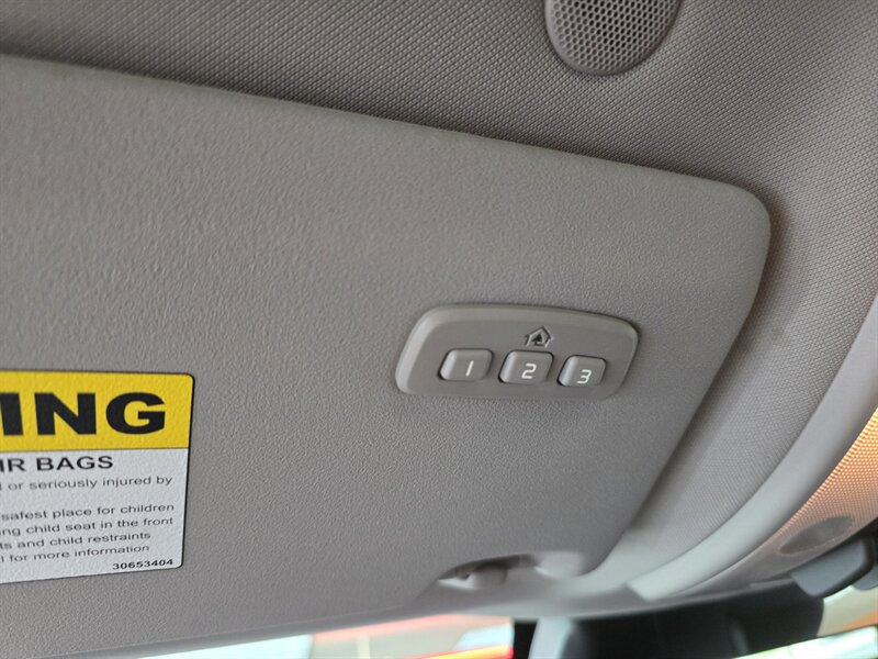 2015 Volvo XC60 T5 Drive-E Premier 4DR WAGON - Photo 29 - Hamilton, OH 45015