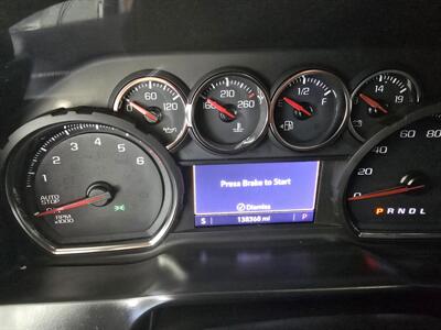 2019 Chevrolet Silverado 1500 LT 4DR CREW CAB 4X4   - Photo 31 - Hamilton, OH 45015