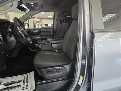 2019 Chevrolet Silverado 1500 LT 4DR CREW CAB 4X4   - Photo 10 - Hamilton, OH 45015