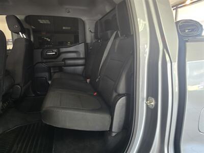 2019 Chevrolet Silverado 1500 LT 4DR CREW CAB 4X4   - Photo 12 - Hamilton, OH 45015