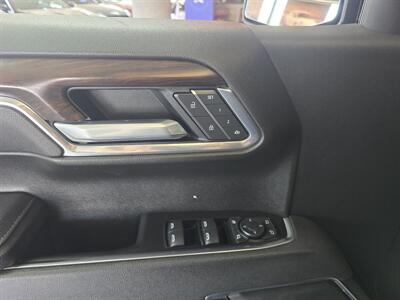 2025 GMC Sierra 1500 SLT   - Photo 18 - Hamilton, OH 45015