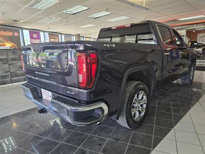 2025 GMC Sierra 1500 SLT   - Photo 4 - Hamilton, OH 45015
