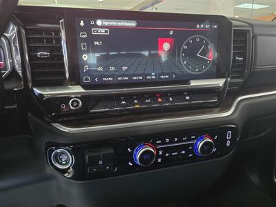2025 GMC Sierra 1500 SLT   - Photo 20 - Hamilton, OH 45015