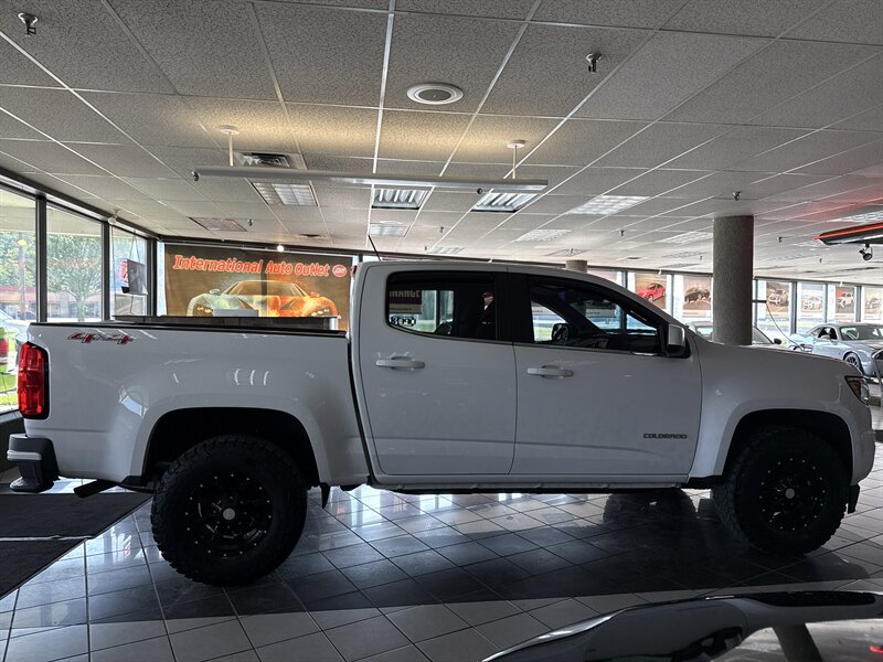 2018 Chevrolet Colorado Work Truck - Photo 5 - Hamilton, OH 45015