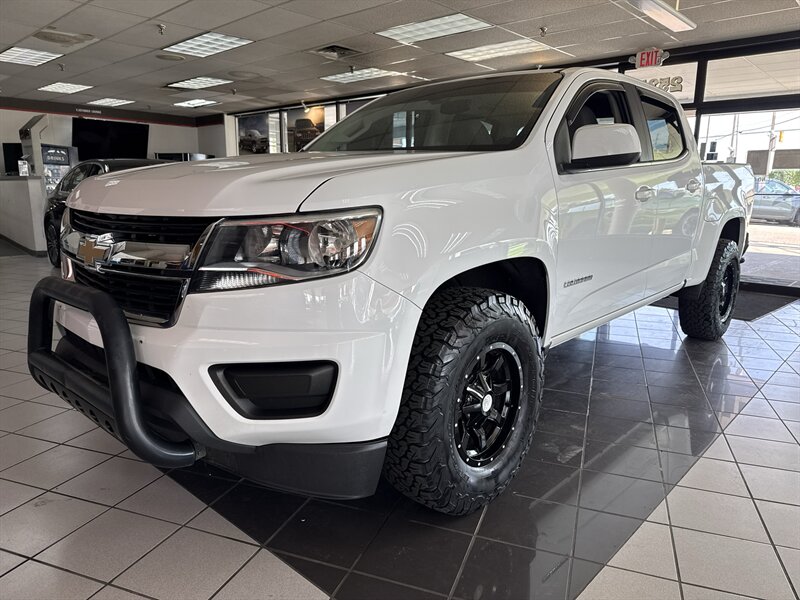 2018 Chevrolet Colorado Work Truck - Photo 2 - Hamilton, OH 45015
