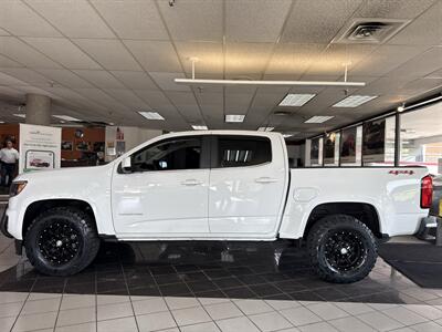 2018 Chevrolet Colorado Work Truck CREW CAB 4X4 - Photo 2 - Hamilton, OH 45015