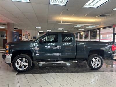 2018 Chevrolet Silverado 2500 LT EXTENDED CAB 4X4   - Photo 2 - Hamilton, OH 45015