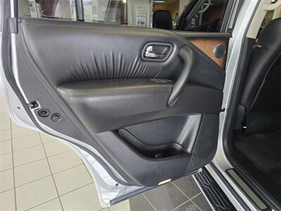 2014 INFINITI QX80 Base 4DR SUV AWD   - Photo 10 - Hamilton, OH 45015