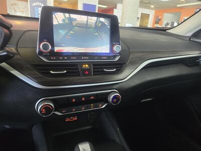 2025 Nissan Altima SV 4DR SEDAN AWD   - Photo 23 - Hamilton, OH 45015