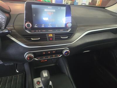 2025 Nissan Altima SV 4DR SEDAN AWD   - Photo 26 - Hamilton, OH 45015