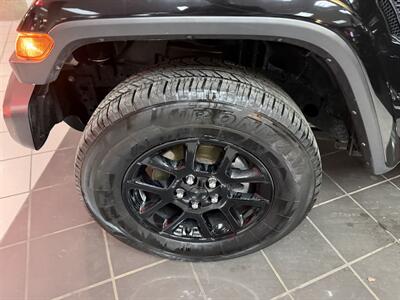 2023 Jeep Gladiator Overland   - Photo 31 - Hamilton, OH 45015