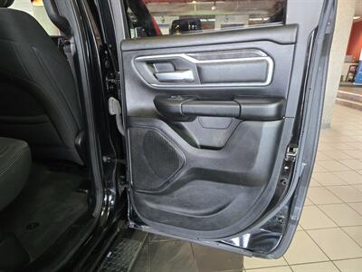 2021 RAM 1500 Big Horn/QUAD CAB/4X4   - Photo 15 - Hamilton, OH 45015