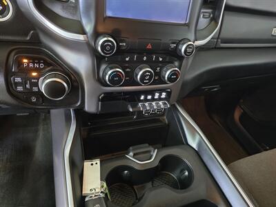 2021 RAM 1500 Big Horn/QUAD CAB/4X4   - Photo 21 - Hamilton, OH 45015