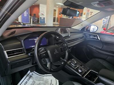 2022 Mitsubishi Outlander SE   - Photo 37 - Hamilton, OH 45015