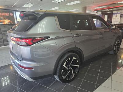 2022 Mitsubishi Outlander SE   - Photo 6 - Hamilton, OH 45015