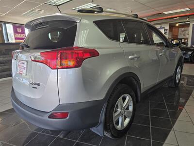 2013 Toyota RAV4 XLE 4DR SUV AWD   - Photo 4 - Hamilton, OH 45015