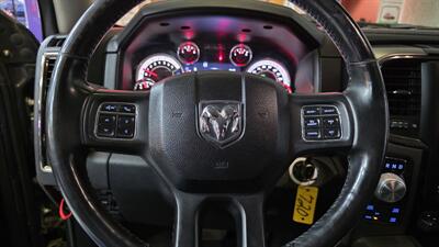 2016 RAM 1500 Sport 4DR CREW CAB 4X4   - Photo 14 - Hamilton, OH 45015