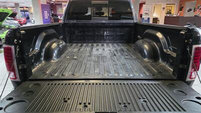 2016 RAM 1500 Sport 4DR CREW CAB 4X4   - Photo 28 - Hamilton, OH 45015