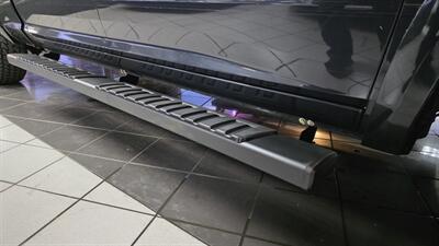 2016 RAM 1500 Sport 4DR CREW CAB 4X4   - Photo 34 - Hamilton, OH 45015