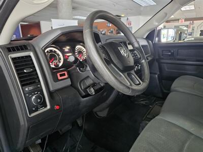 2017 RAM 1500 Express-CREW CAB-4X4-HEMI - Photo 7 - Hamilton, OH 45015