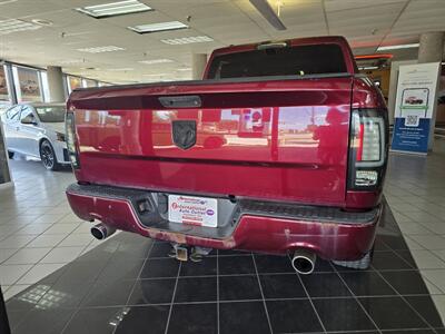 2017 RAM 1500 Express-CREW CAB-4X4-HEMI - Photo 4 - Hamilton, OH 45015