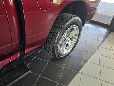2017 RAM 1500 Express-CREW CAB-4X4-HEMI - Photo 30 - Hamilton, OH 45015