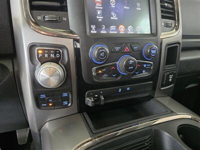 2016 RAM 1500 Sport 4DR CREW CAB 4X4   - Photo 22 - Hamilton, OH 45015